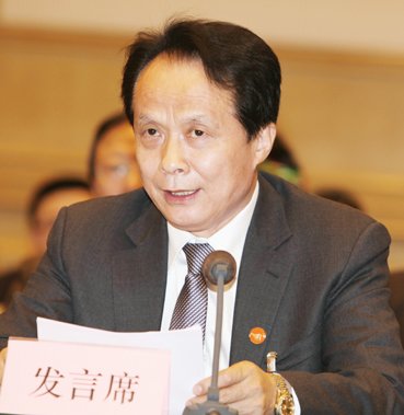 “韦德网站官方入口”耿福能：为小微企业和老黎民代言